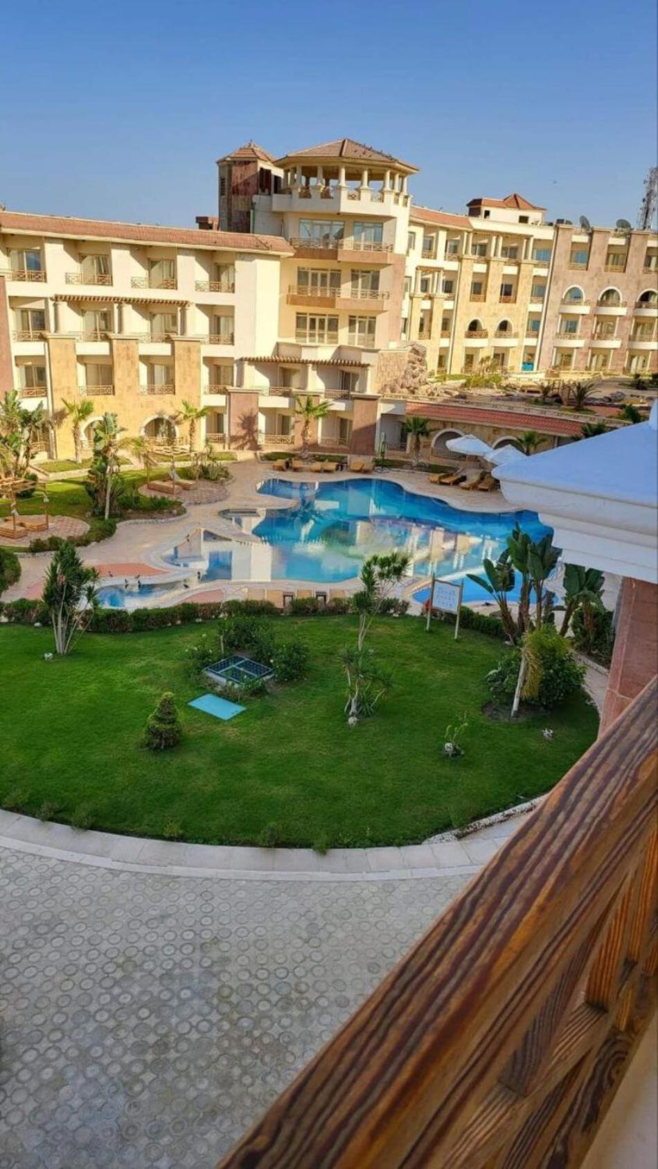 Royal Beach Serviced Apartments Хургада Экстерьер фото