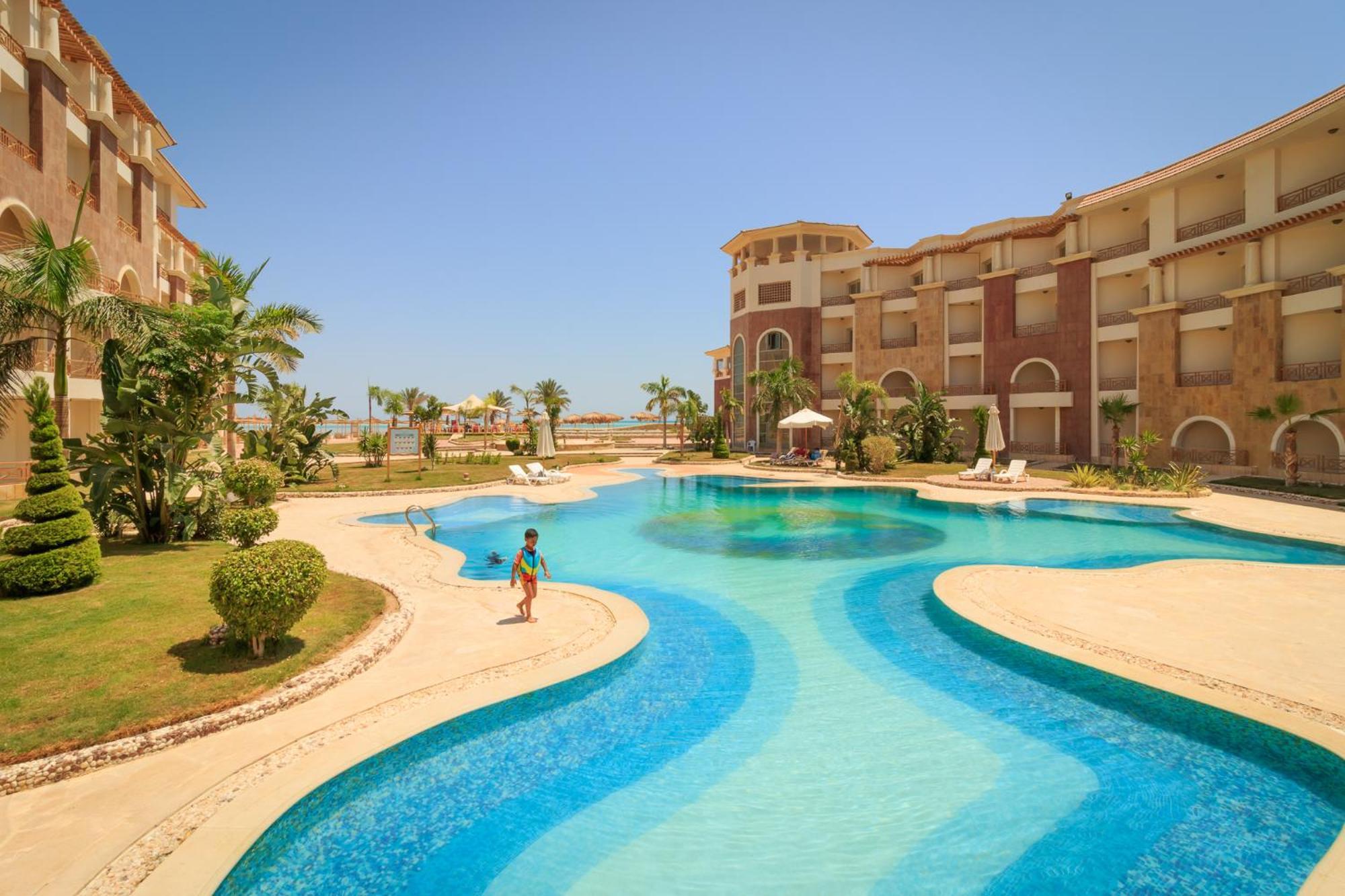 Royal Beach Serviced Apartments Хургада Экстерьер фото